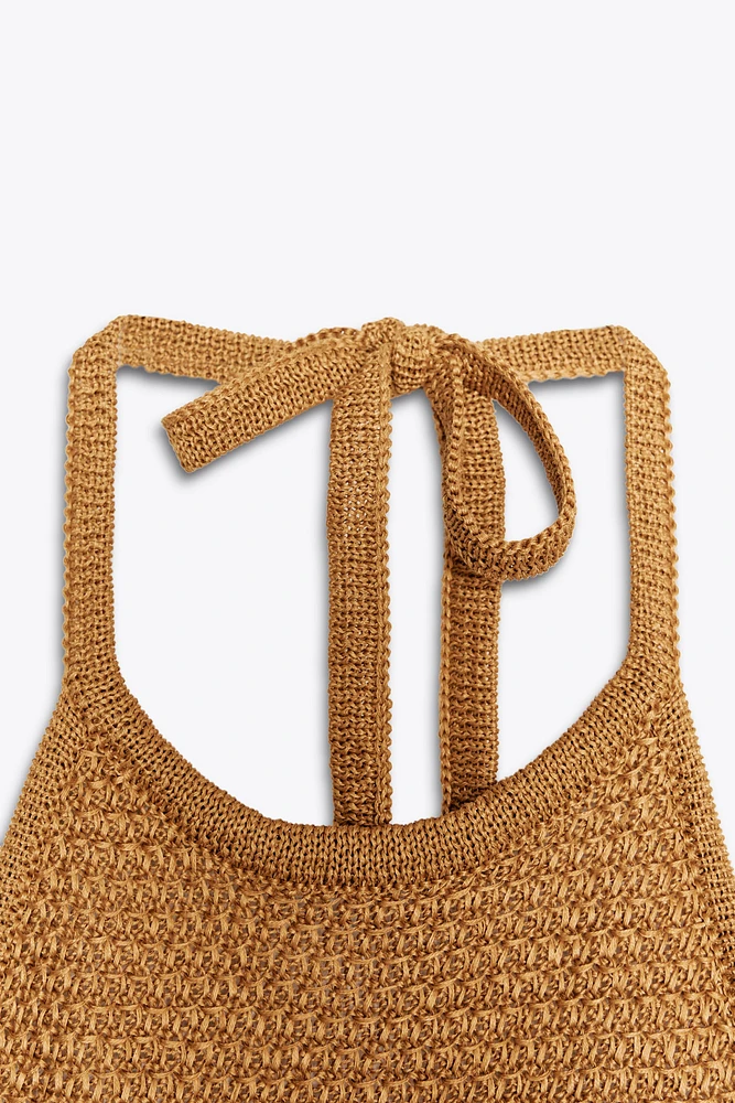 ROBE HALTER EN MAILLE AJOURÉE