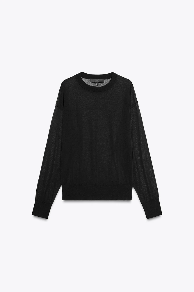 EXTRA-FINE KNIT TOP