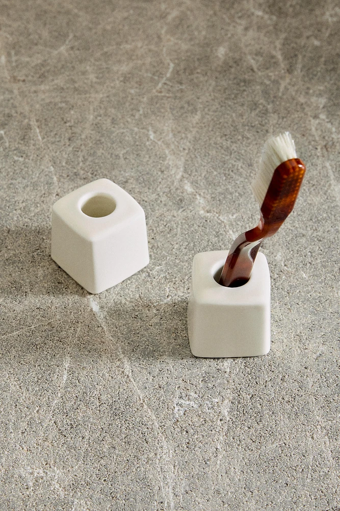CERAMIC TOOTHBRUSH HOLDER