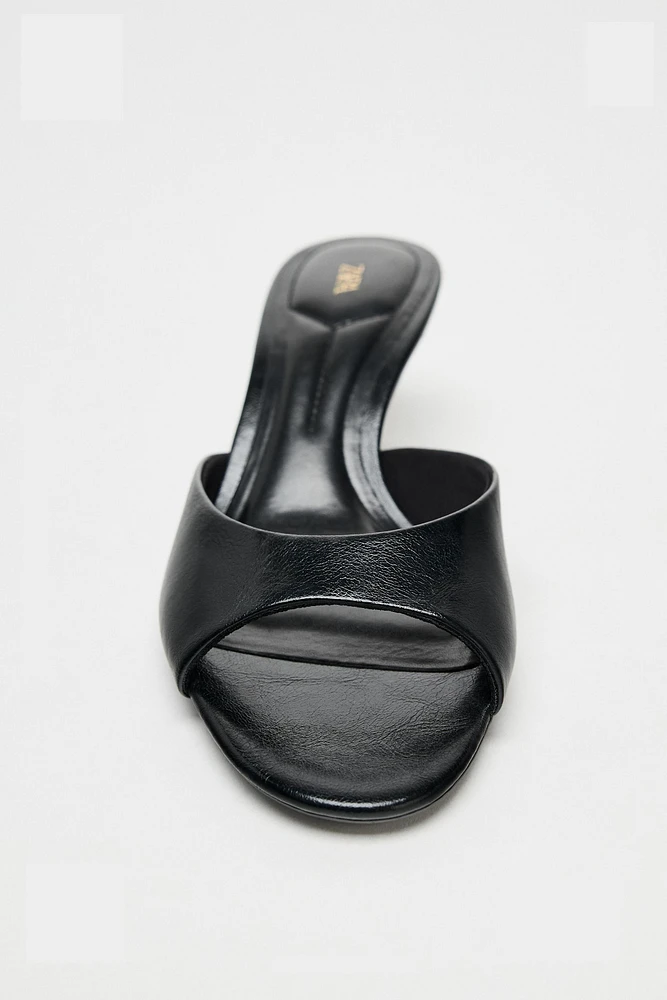 PATENT LEATHER SANDALS