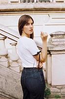 CONTRAST BOW T-SHIRT