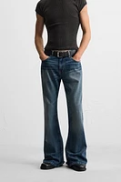 CLASSIC FLARE FIT JEANS