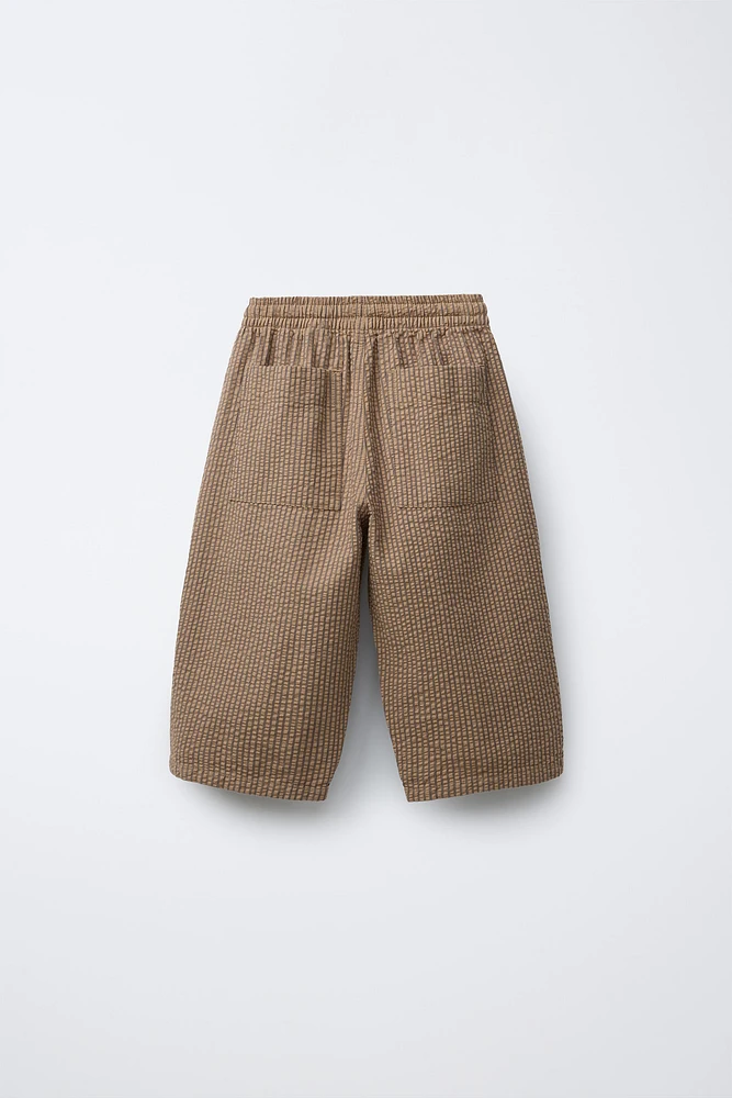 TEXTURED STRIPED BAGGY PANTS