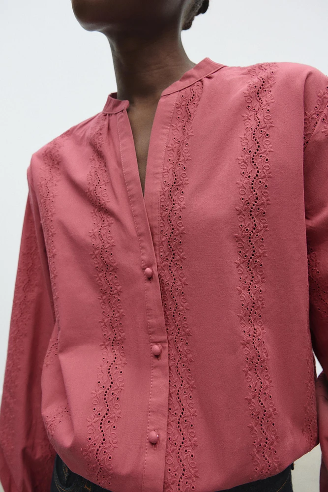 EMBROIDERED EYELET BLOUSE