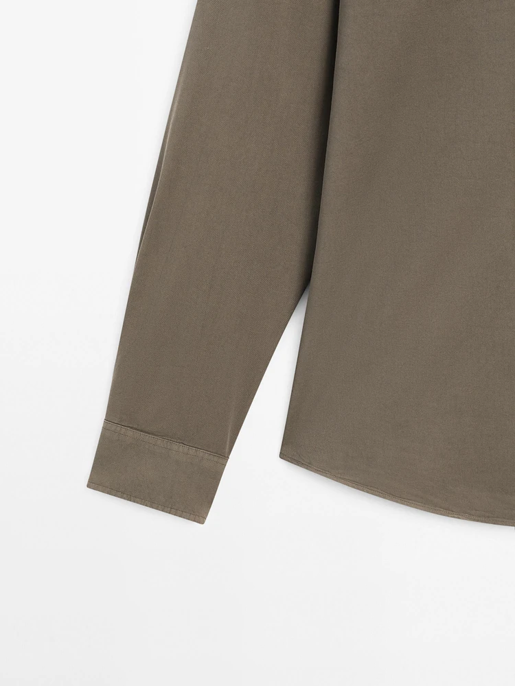 Cotton blend regular fit twill shirt