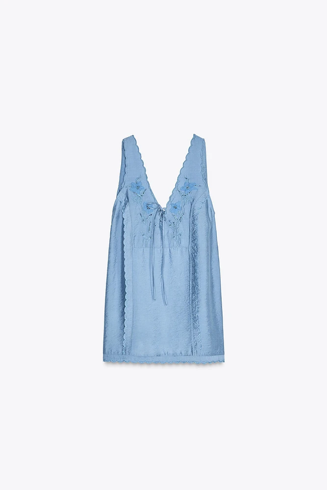 EMBROIDERED SHORT DRESS