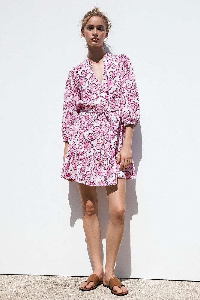 ROBE COURTE À IMPRIMÉ FLORAL