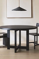 TABLE 02