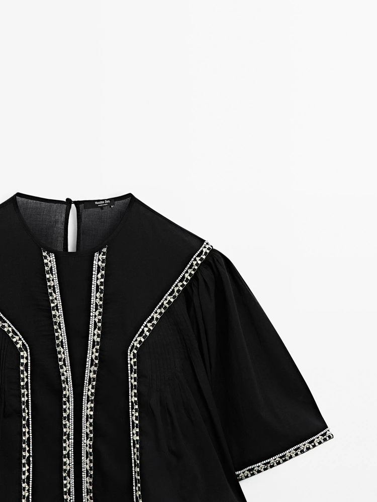 Blouse fluide avec broderies