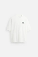 T-SHIRT À INSCRIPTIONS IMPRIMÉES