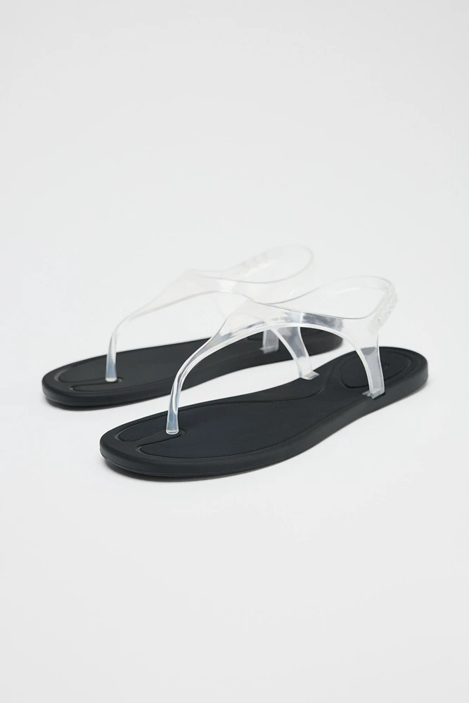 SANDALES BRIDES VINYLE