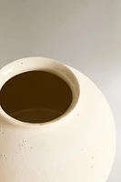 ROUND CERAMIC VASE