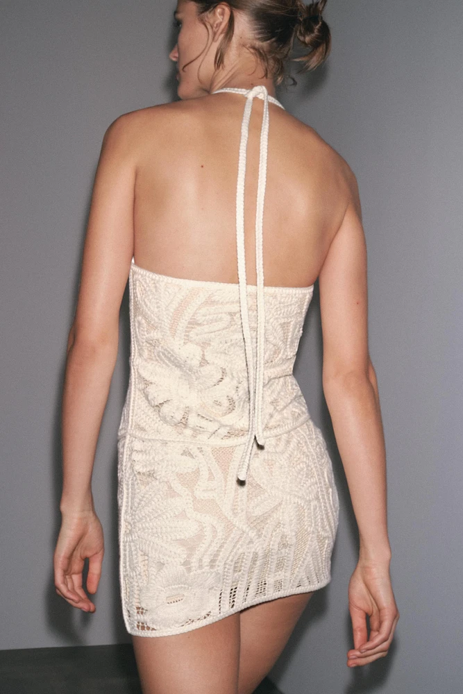 ROBE HALTER BRODÉE