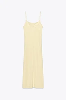ROBE MI-LONGUE À FRONCES