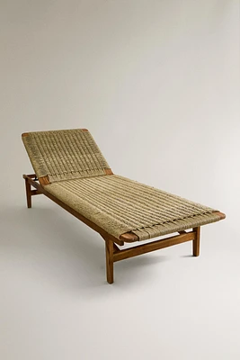 TEAK OUTDOOR LOUNGER