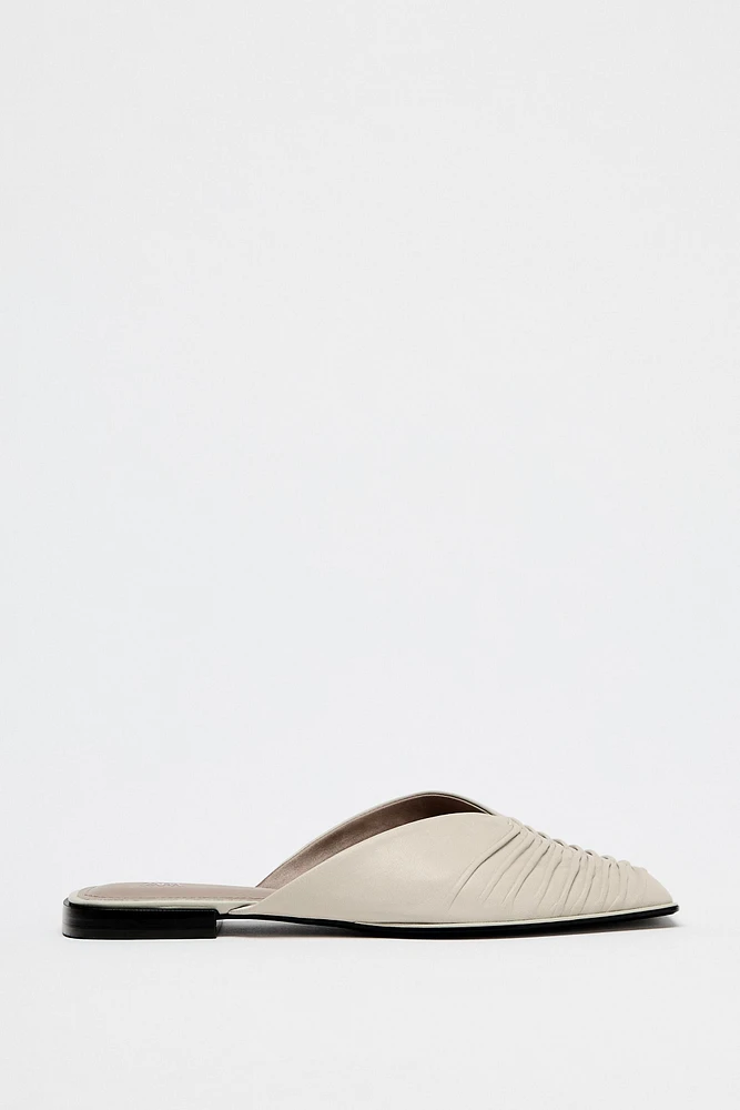 GATHERED LEATHER MULES