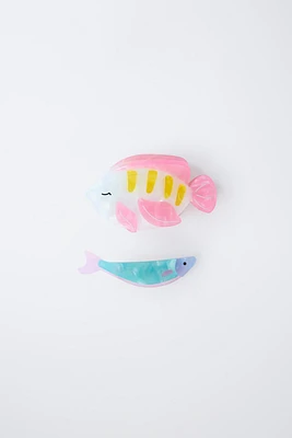 LOT DE DEUX PINCES POISSONS