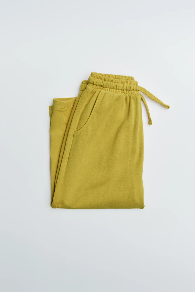 ENSEMBLE T-SHIRT ET PANTALON LARGE UNI