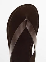Sandales plates en cuir