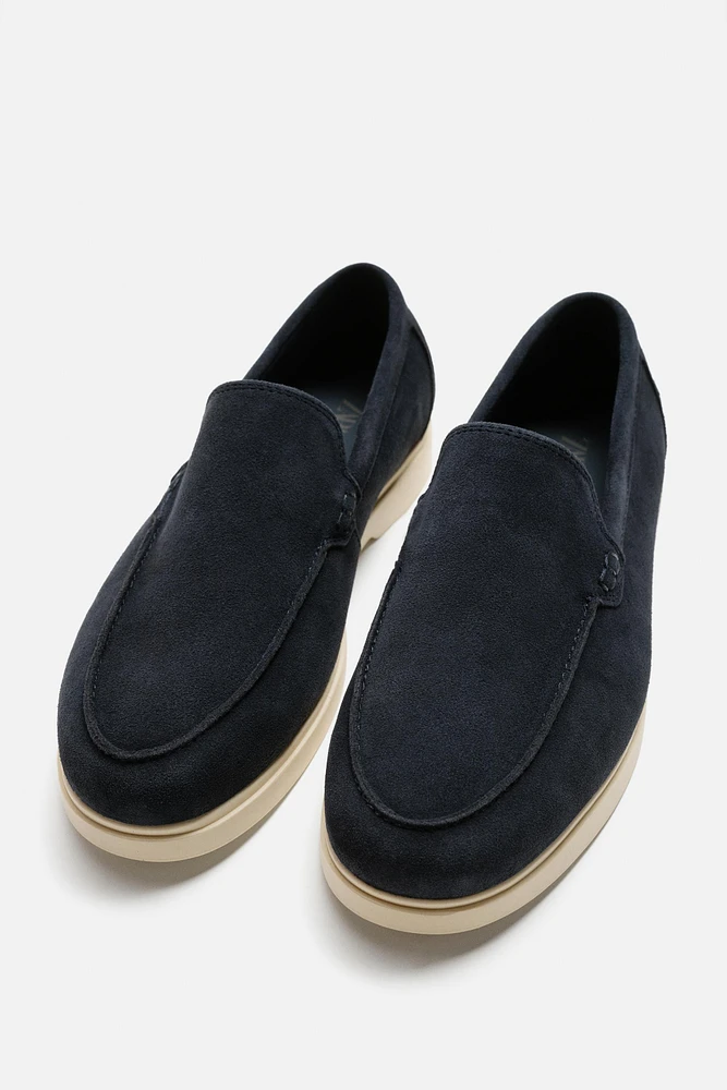 CASUAL LEATHER LOAFERS