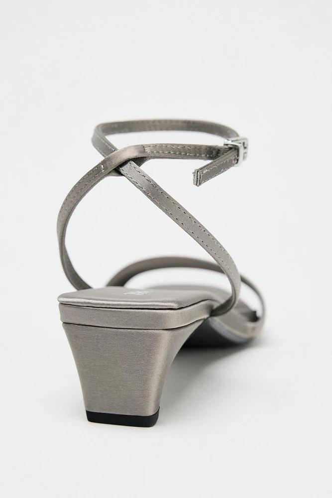 SATIN EFFECT SANDALS