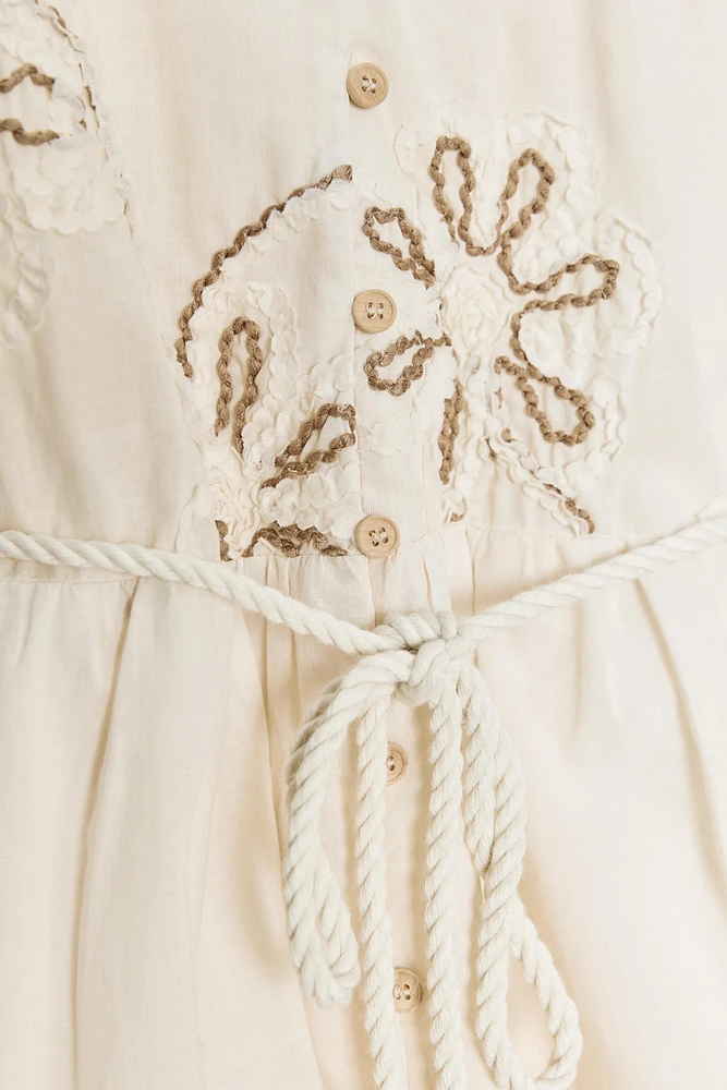 ROBE STRUCTURE BRODERIES