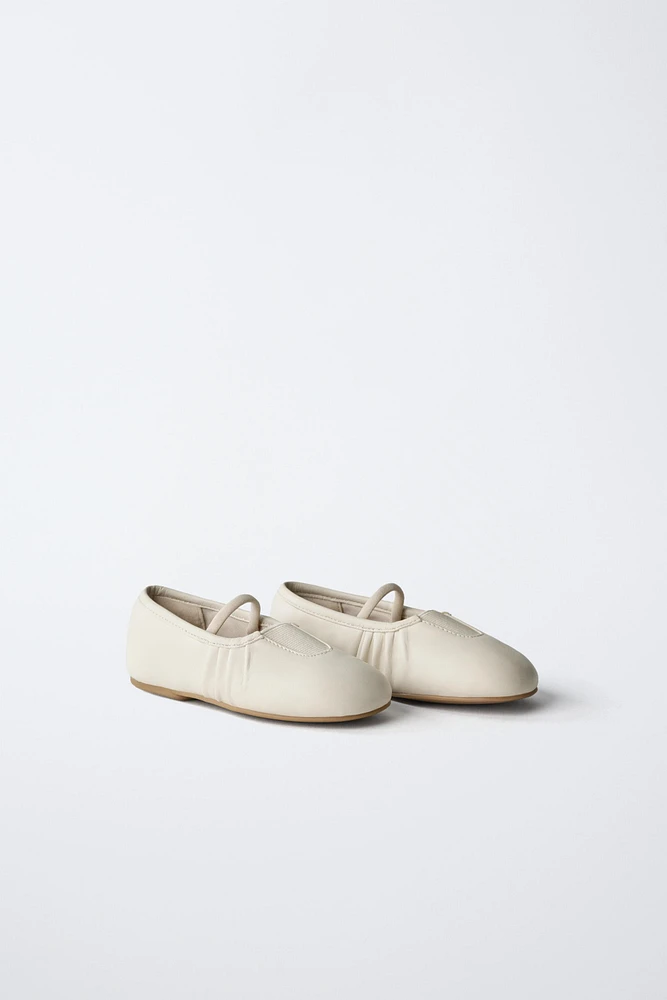 LEATHER BALLET FLATS