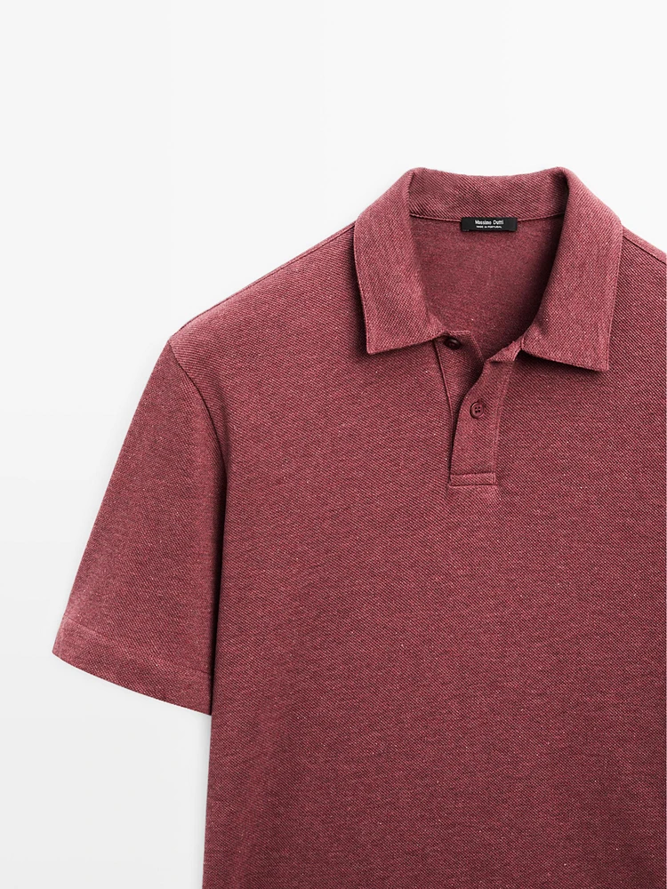 Textured piqué short sleeve polo shirt