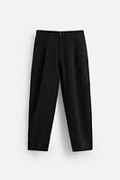 FLOWY PLEATED PANTS