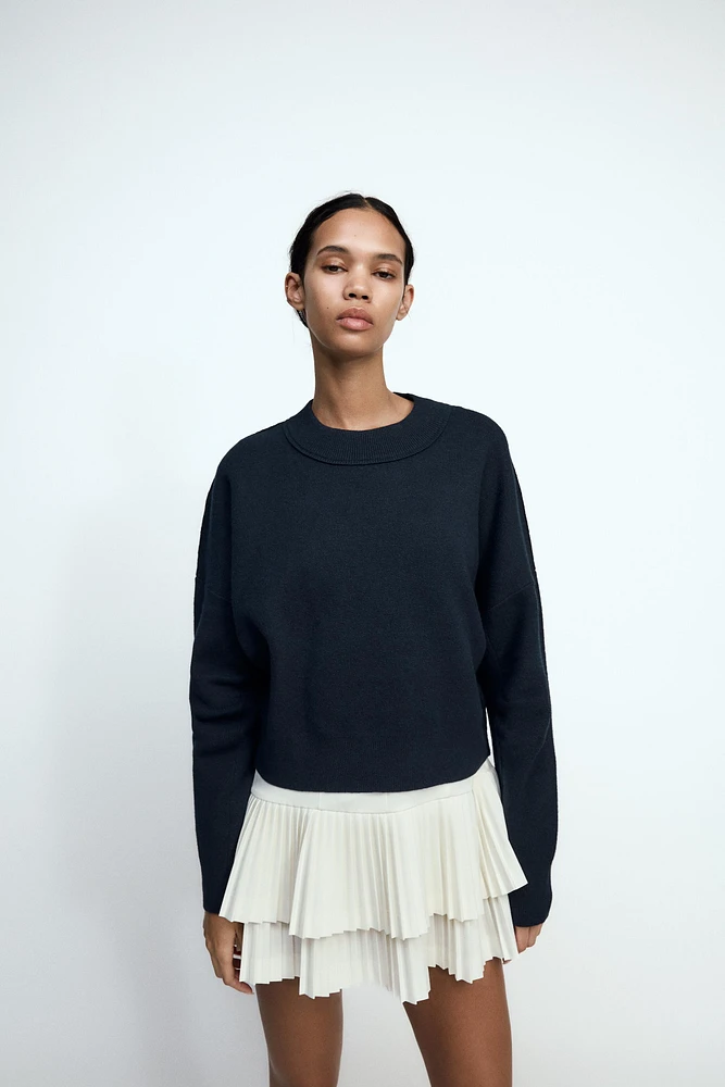 SWEAT EN MAILLE À MANCHES AVEC PLIS