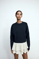 SWEAT EN MAILLE À MANCHES AVEC PLIS