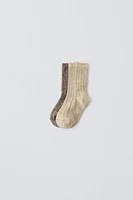 LOT DE DEUX CHAUSSETTES EN MAILLE