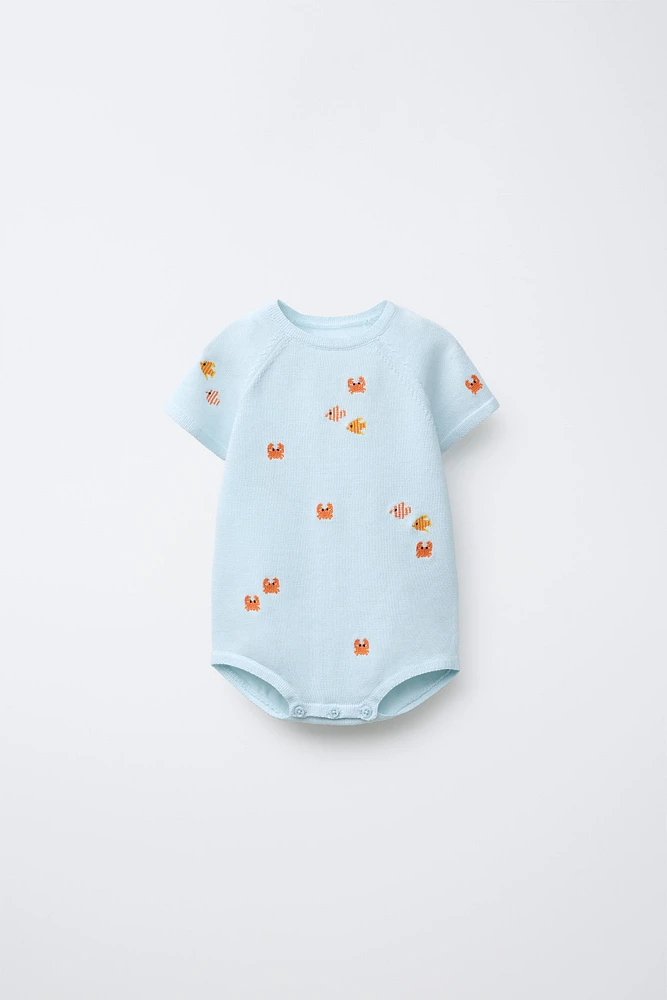 CRAB AND FISH EMBROIDERY KNIT ROMPER