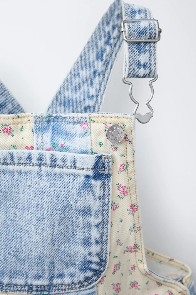 SALOPETTE COURTE EN DENIM PATCHWORK FLEURS