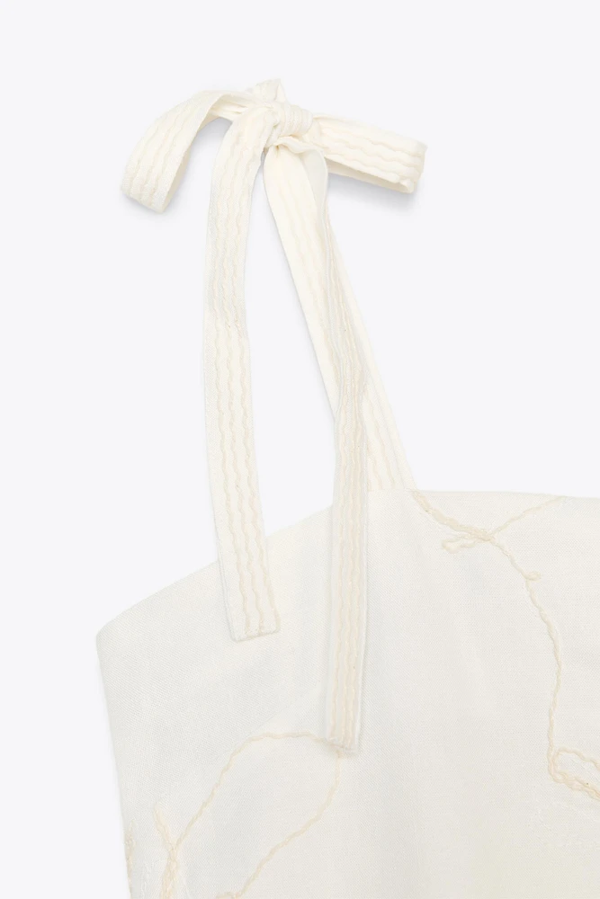 ZW COLLECTION EMBROIDERED TOP