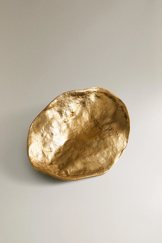 DECORATIVE BRASS TRAY