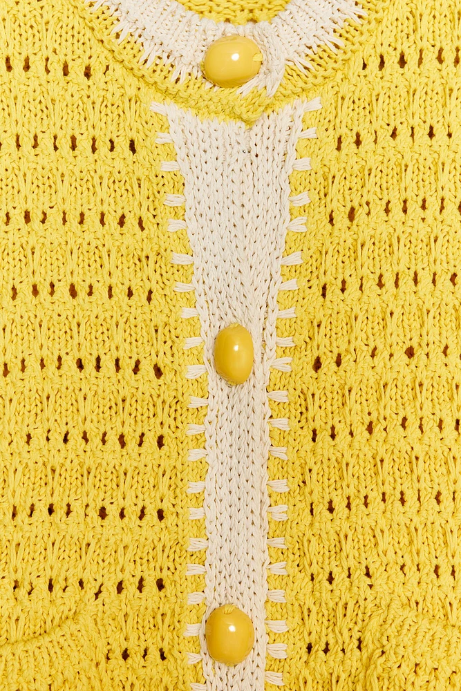 TOP GILET EN MAILLE GROS BOUTONS