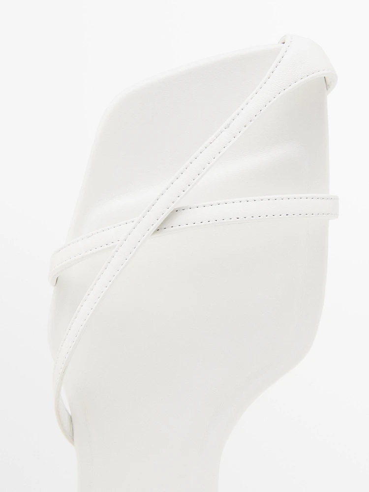 Flat strappy sandals - Limited Edition