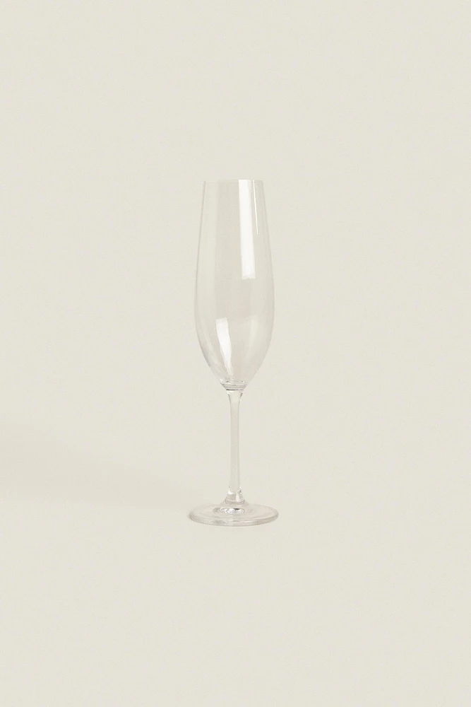 WAVY FLUTE GLASS