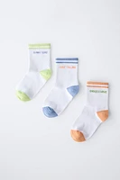 LOT DE TROIS PAIRES CHAUSSETTES RAYURES ET INSCRIPTION