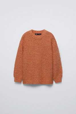 KNIT SWEATER