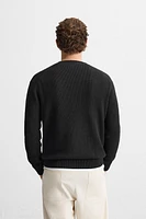 PULL BASIQUE EN MAILLE PERLÉE