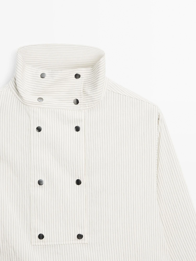 Chemisier fluide avec plastron boutonné