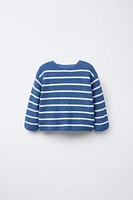 PULL EN MAILLE À RAYURES