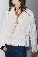 ZW COLLECTION RUCHED EMBROIDERED BLOUSE
