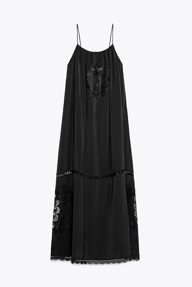EMBROIDERED VOLUMINOUS MIDI DRESS