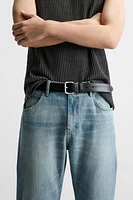 CEINTURE EN CUIR CLOUS