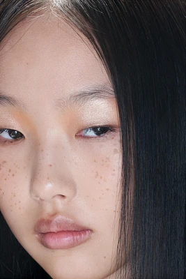 CREAMY EYE SHADOW