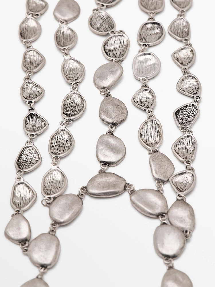 Cascade-effect necklace