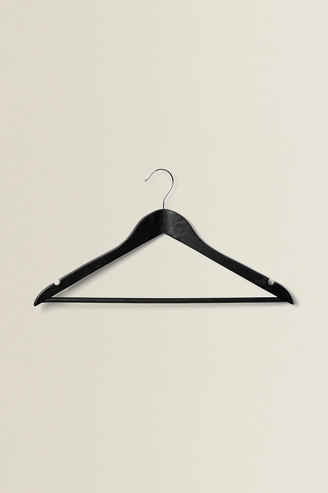 LACQUERED WOODEN HANGER (SET OF 3)
